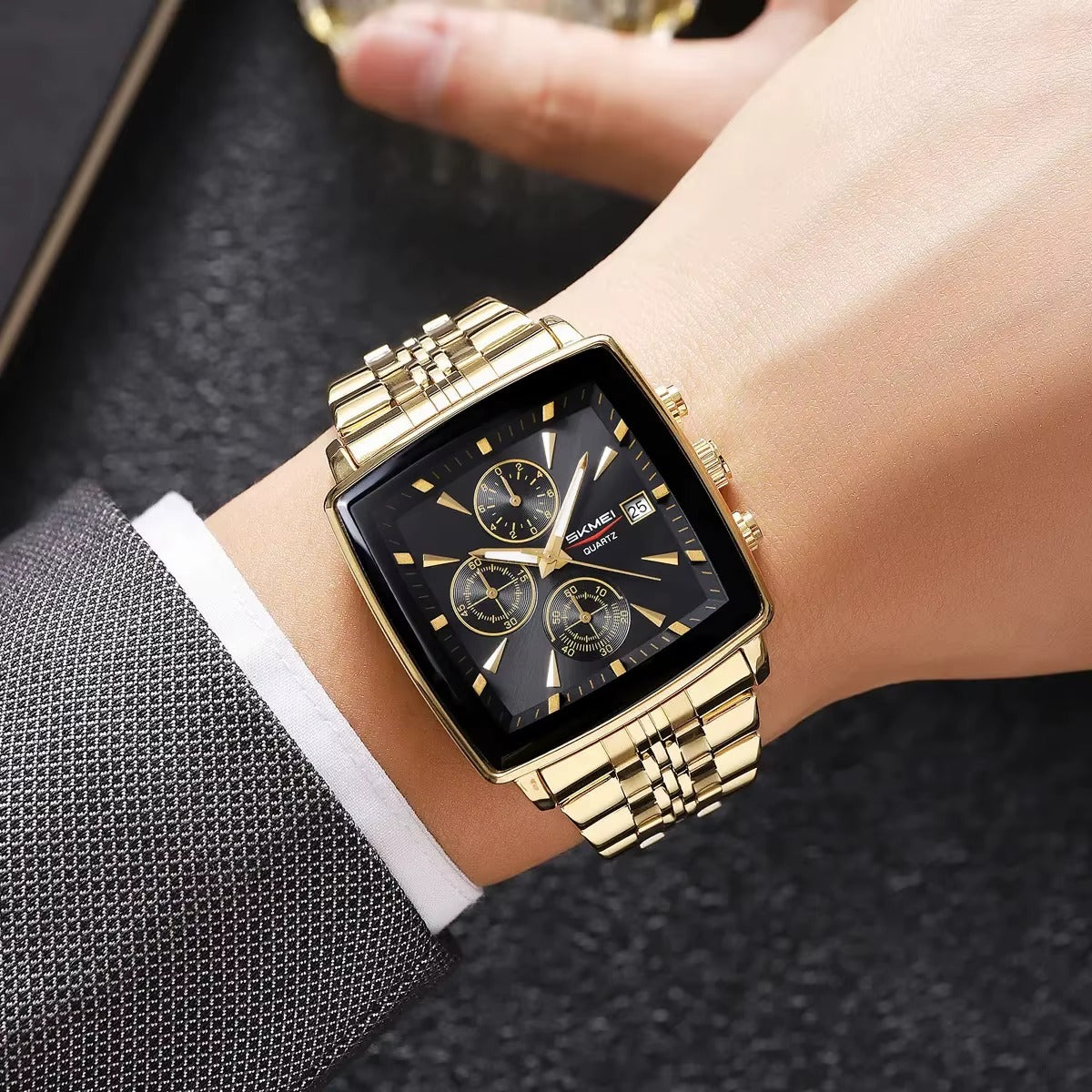 Multifunctional Waterproof Quartz Watch